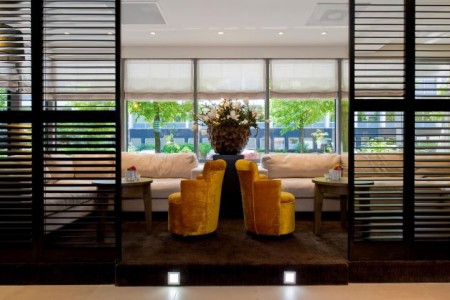 Holiday Inn Express Amsterdam South lobby